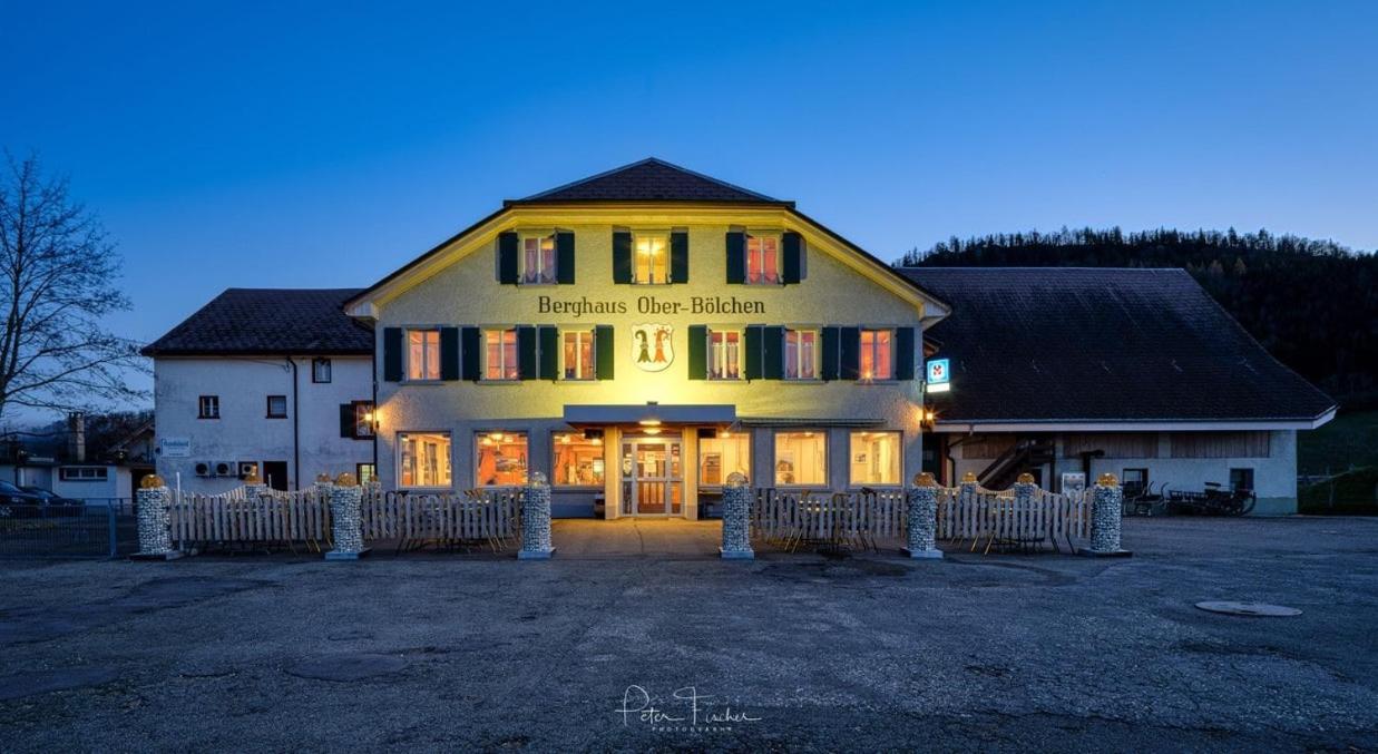 Hotel Berghaus Ober-Bölchen Egerkingen Exterior foto